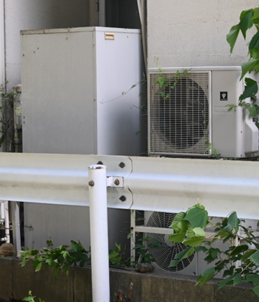 ヒートポンプ式給湯機の例